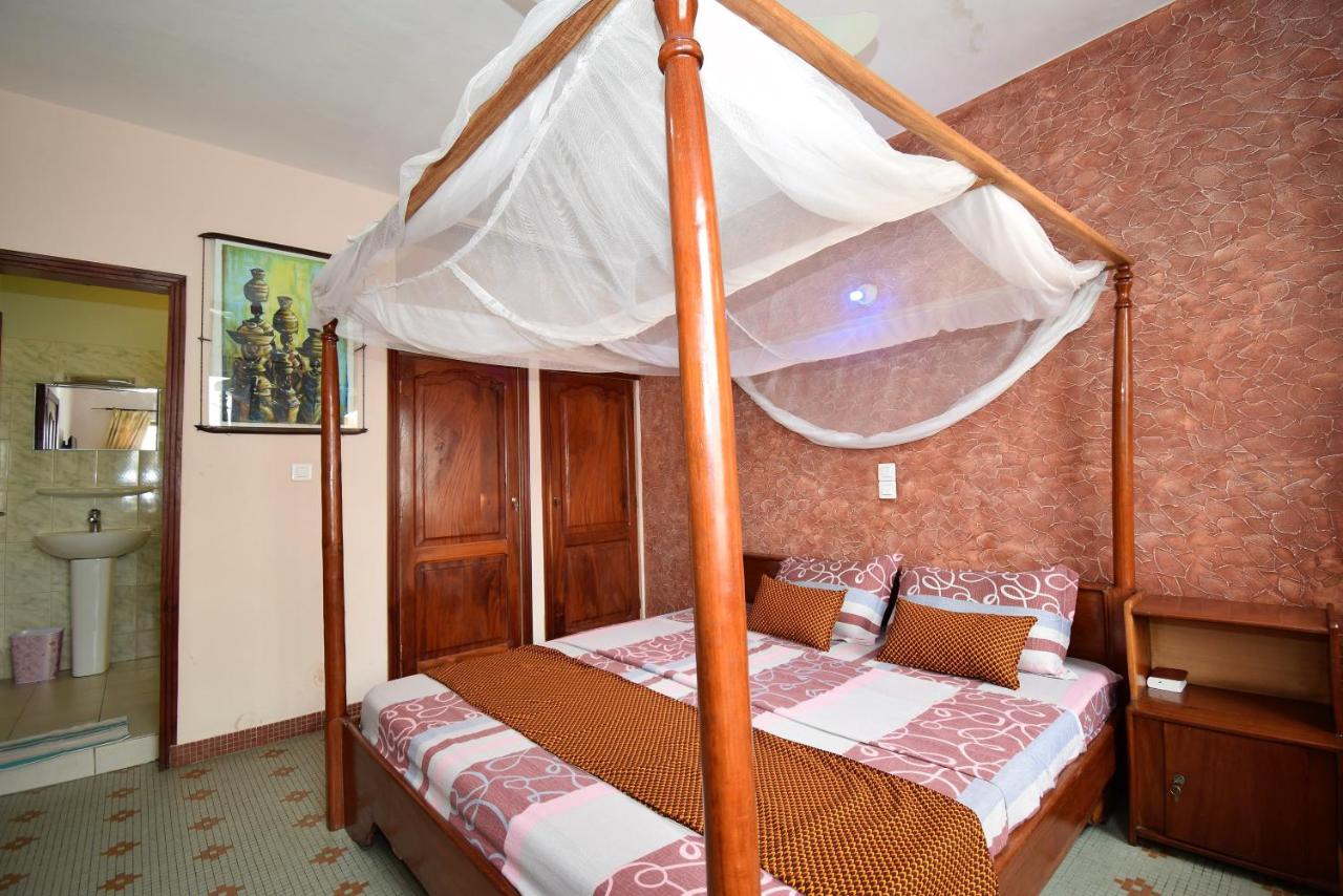 Standard Double Room with Air Conditioning