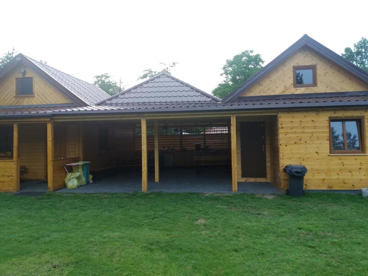 Wczasy u Juliana - B&B Drewnica