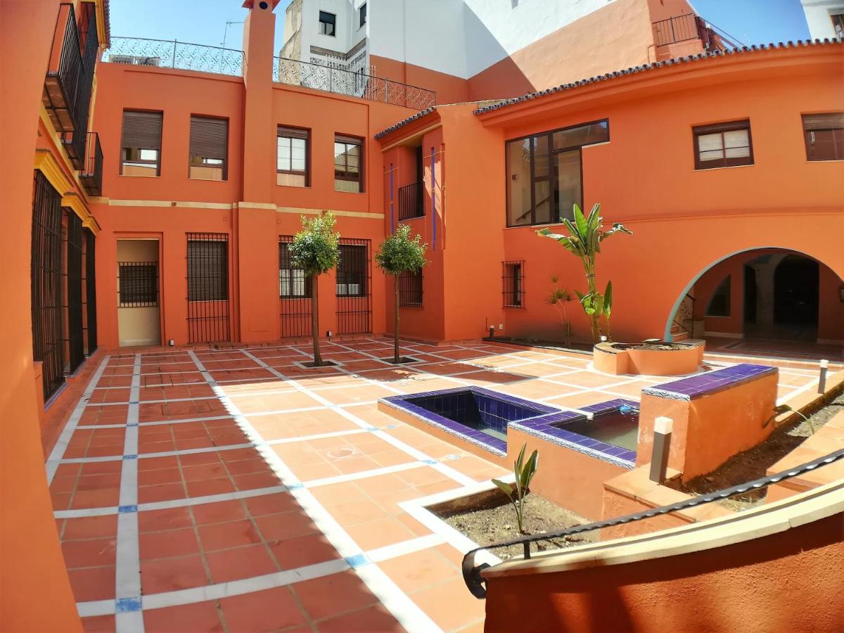 Isbilya Quevedo en Casa Palacio - B&B Sevilla