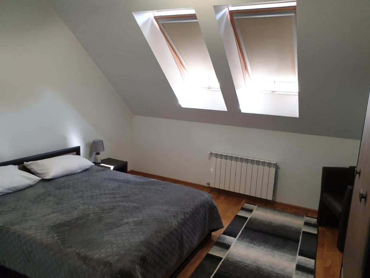 Camera Tripla Luxury