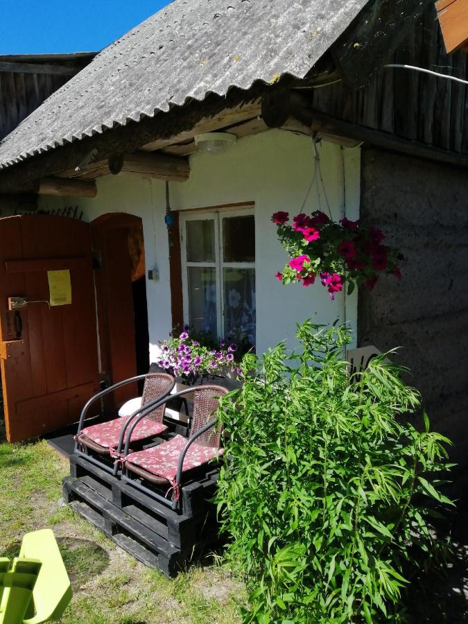 Basic Dreibettzimmer mit Gemeinschaftsbad