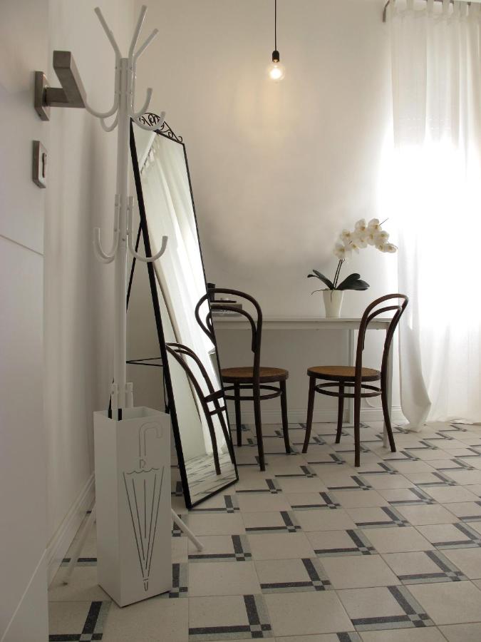 Deluxe Double Room with Extra Bed