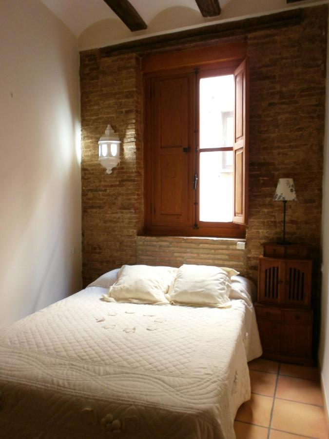 One-Bedroom Apartment (3 Adults)