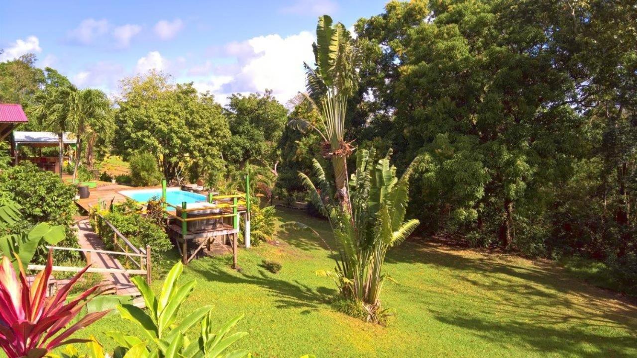 Kaz Maracudja - B&B Deshaies