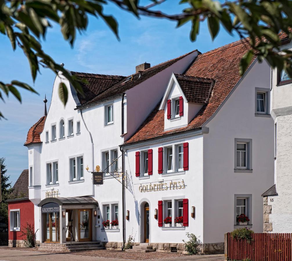 B&B Rothenburg upon Tauber - TOP Hotel Goldenes Fass - Bed and Breakfast Rothenburg upon Tauber