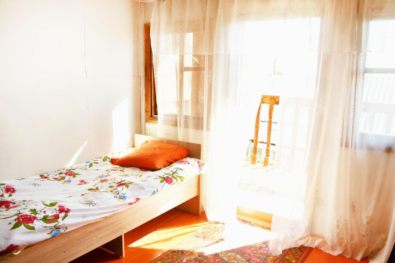 Guesthouse Bermet - Ferienwohnung Tong