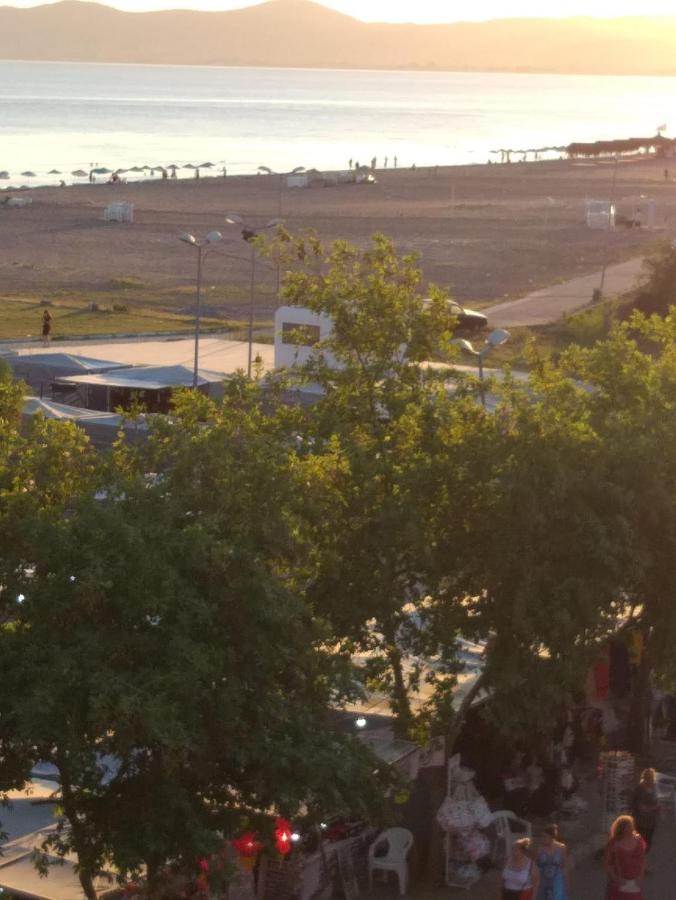 GÜMÜLDÜR ÇALIŞKAN APART 1 - B&B