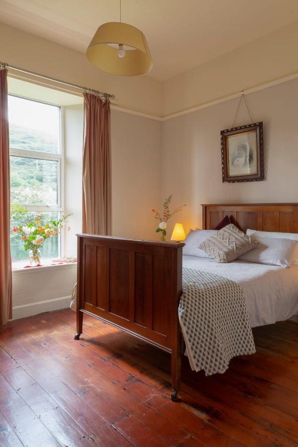Queen Room with Garden View