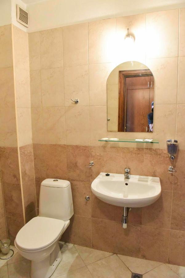 Camera Doppia con Letti Singoli