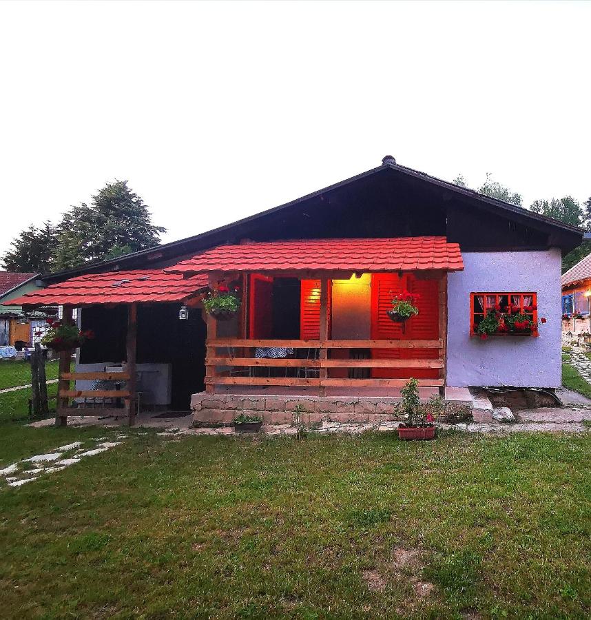 Apartmani LA MagaZa Banja Vrujci - B&B