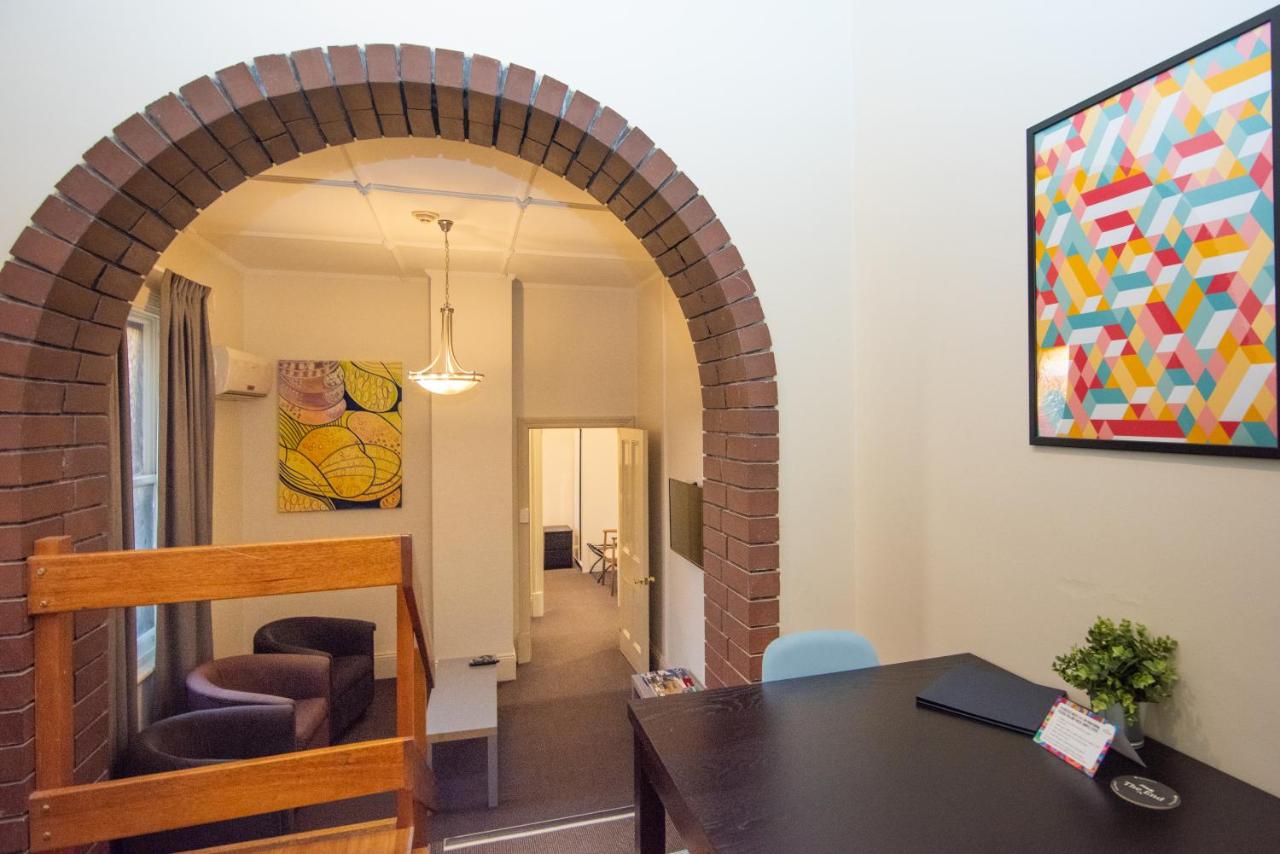 Two-Bedroom Apartment - Split Level