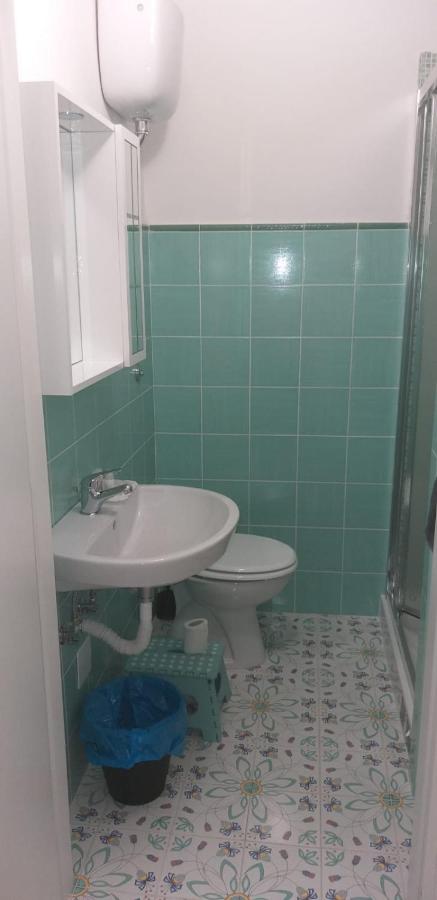 Eenpersoonskamer met Eigen Badkamer