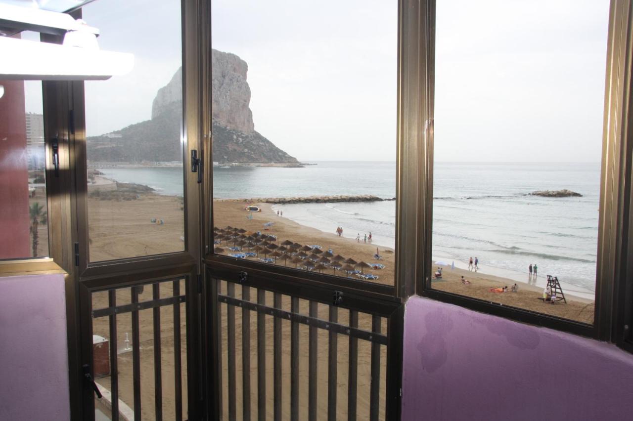Primera Linea de Playa con Garaje - B&B Calpe