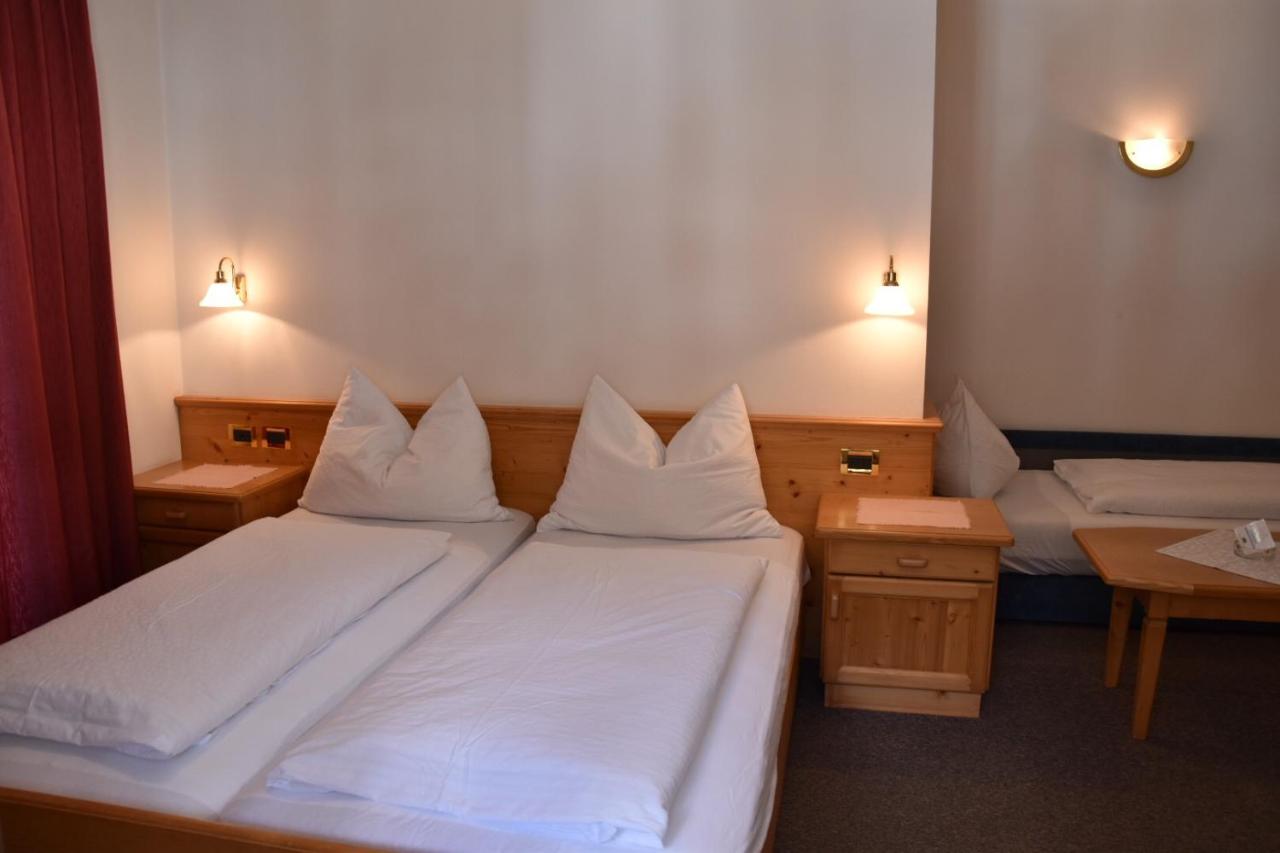 Camera Tripla con Balcone