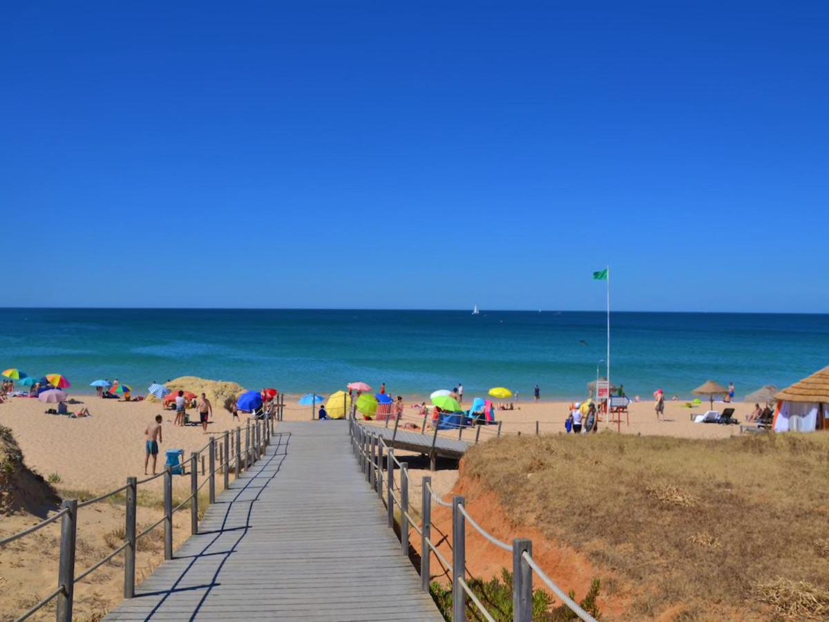 Luxury Apartment, 3 min Walk to Beach, Albufeira - B&B Guia