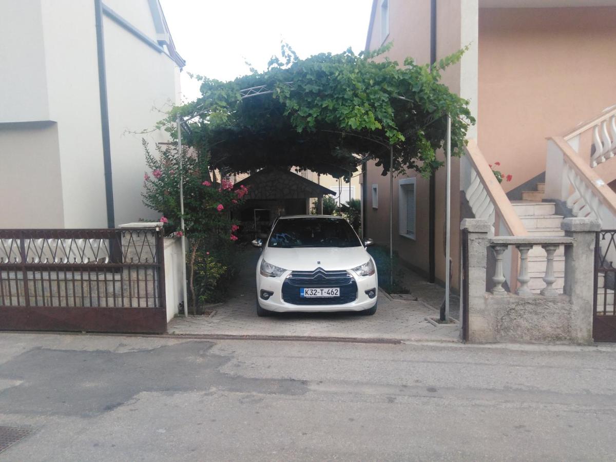 Apartmani Vuk - B&B