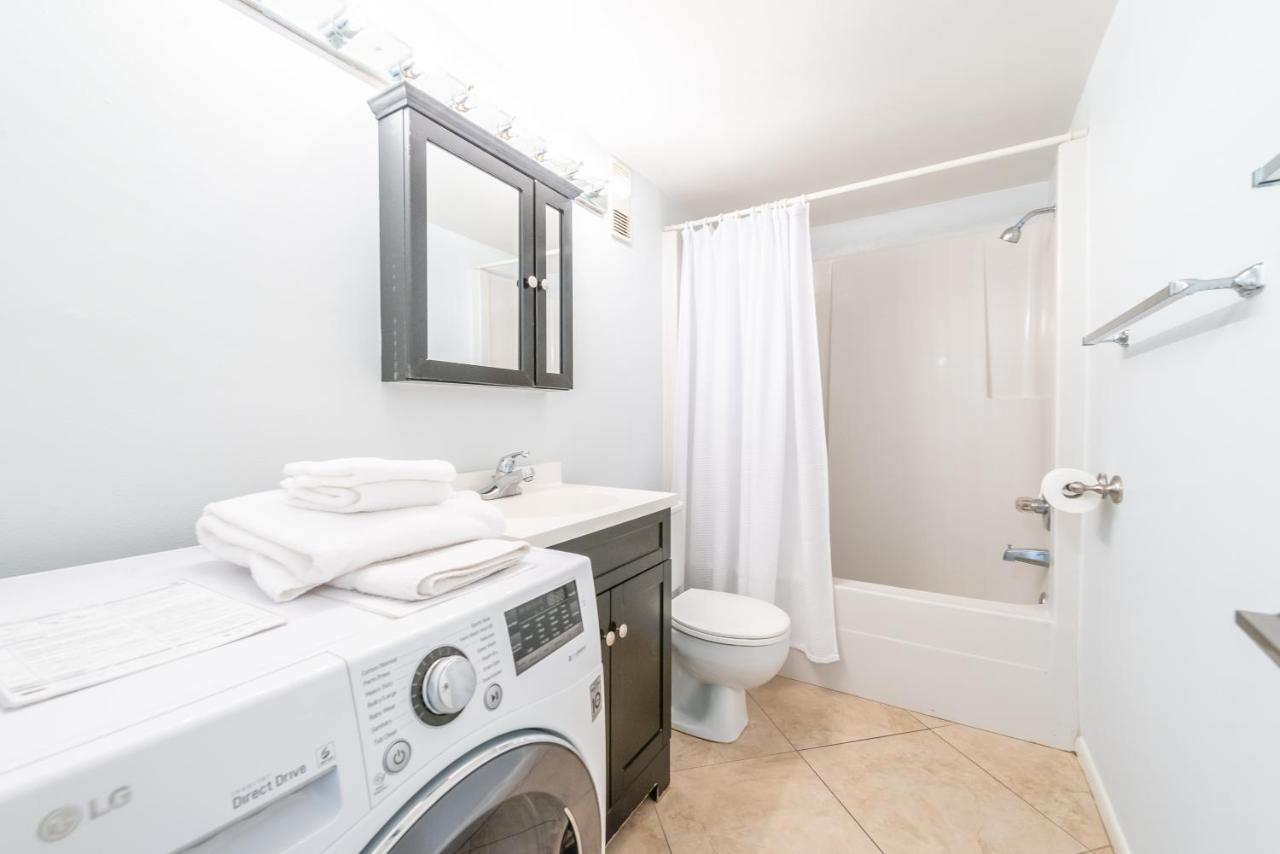 Three-Bedroom Apartment - Oceanfront - Unit #210