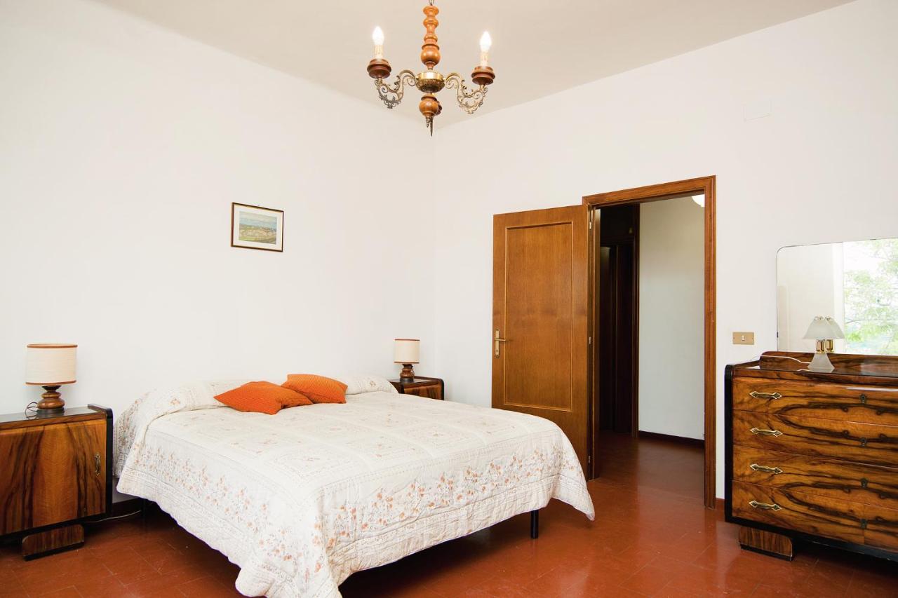 Camera Matrimoniale con Letto Supplementare