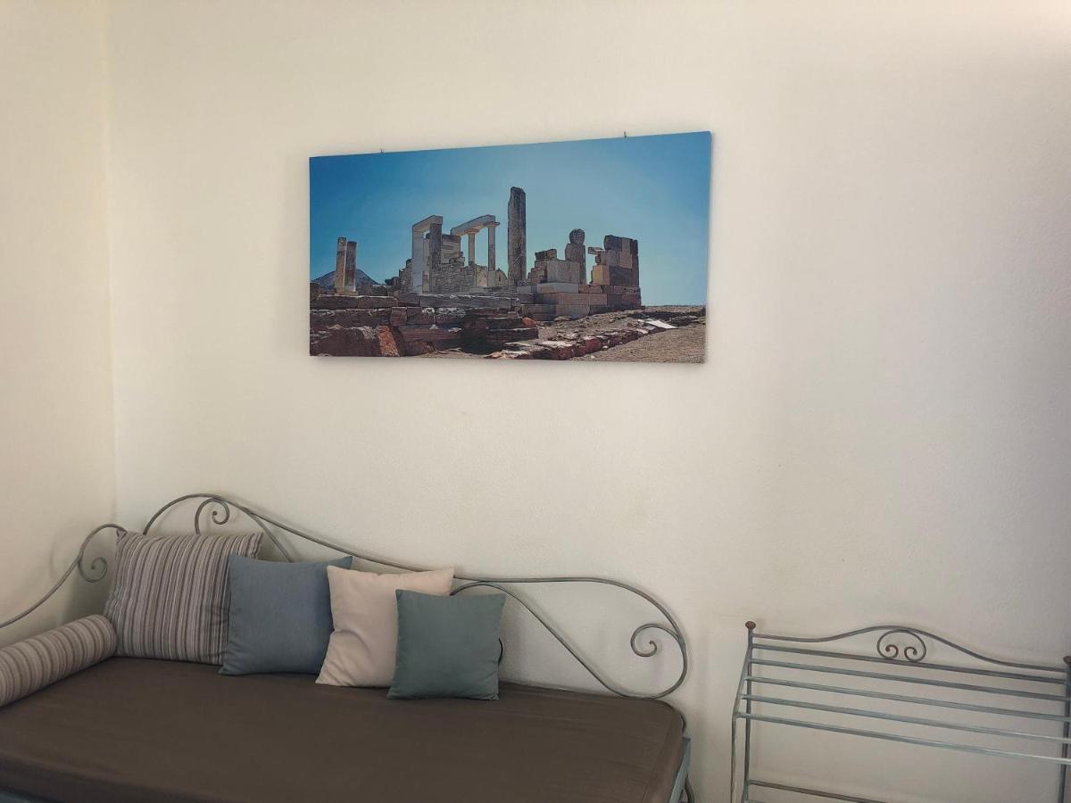 Studio with Sea View (3 Adults)