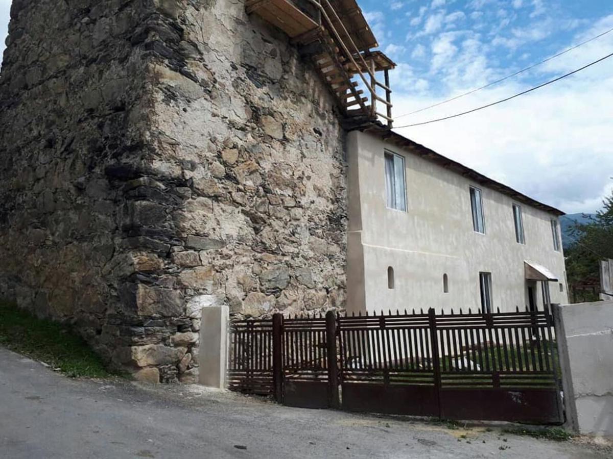 Guest house King Seti - B&B Mestia