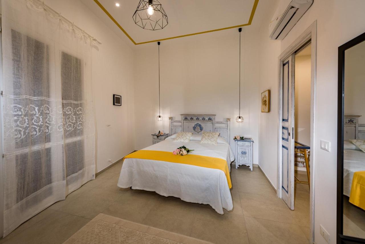 Deluxe Apartment with Sea View Terrace