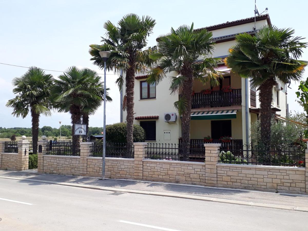 Funtana Apartments Budinjaš - Chambres d’hôtes
