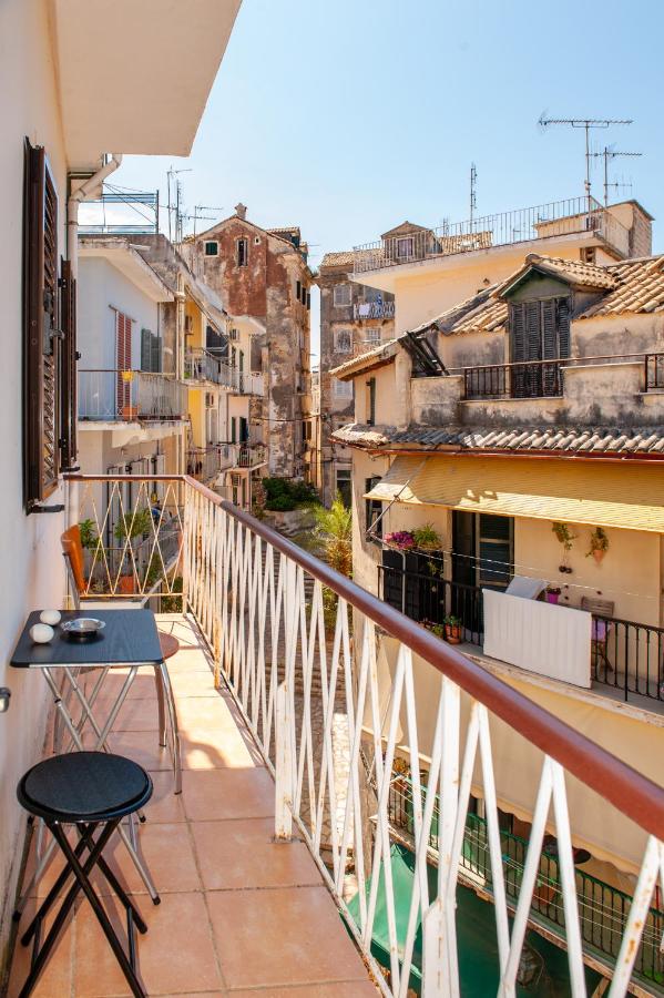 A small apartment in the center of the old town - Chambres d'hôtes Karyófyto