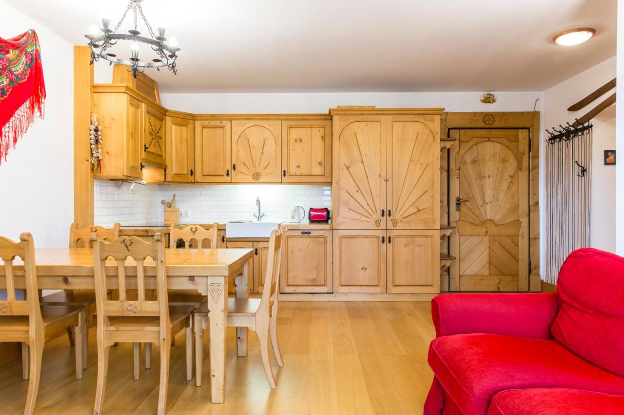 Standard Apartment mit 2 Schlafzimmern und Balkon