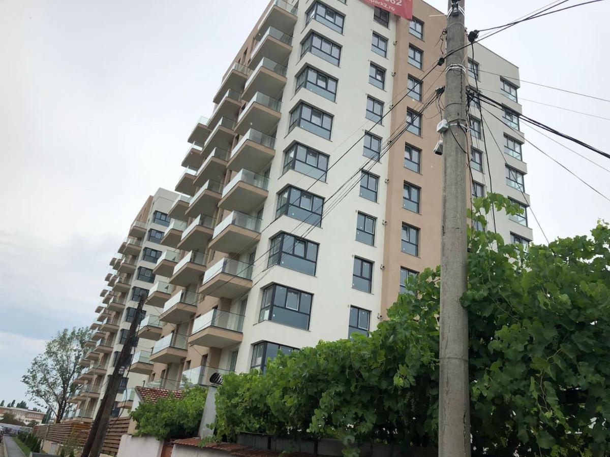 Luxury Westpark 2 Residence with Lake View - Ferienwohnung