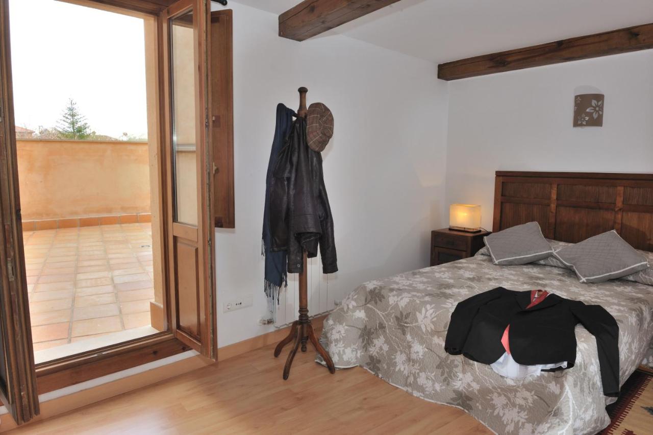 One-Bedroom Apartment (4 Adults)