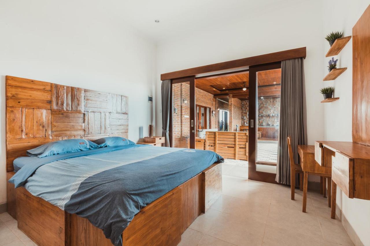 Big Brother Berawa Beach - Bed and Breakfast Canggu