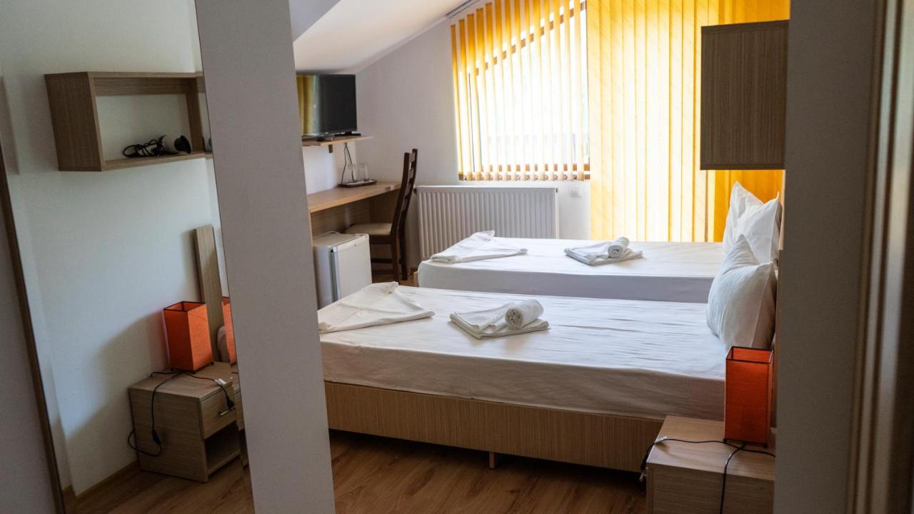 Doppelzimmer mit eigenem Bad