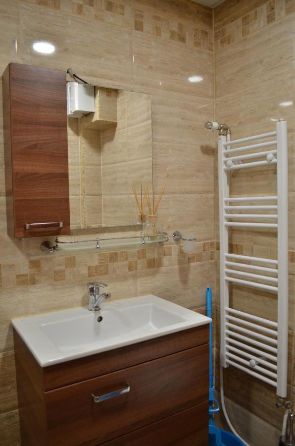 Luxury Apartment near Varna, located in Targovishte - Ferienwohnung Targowischte