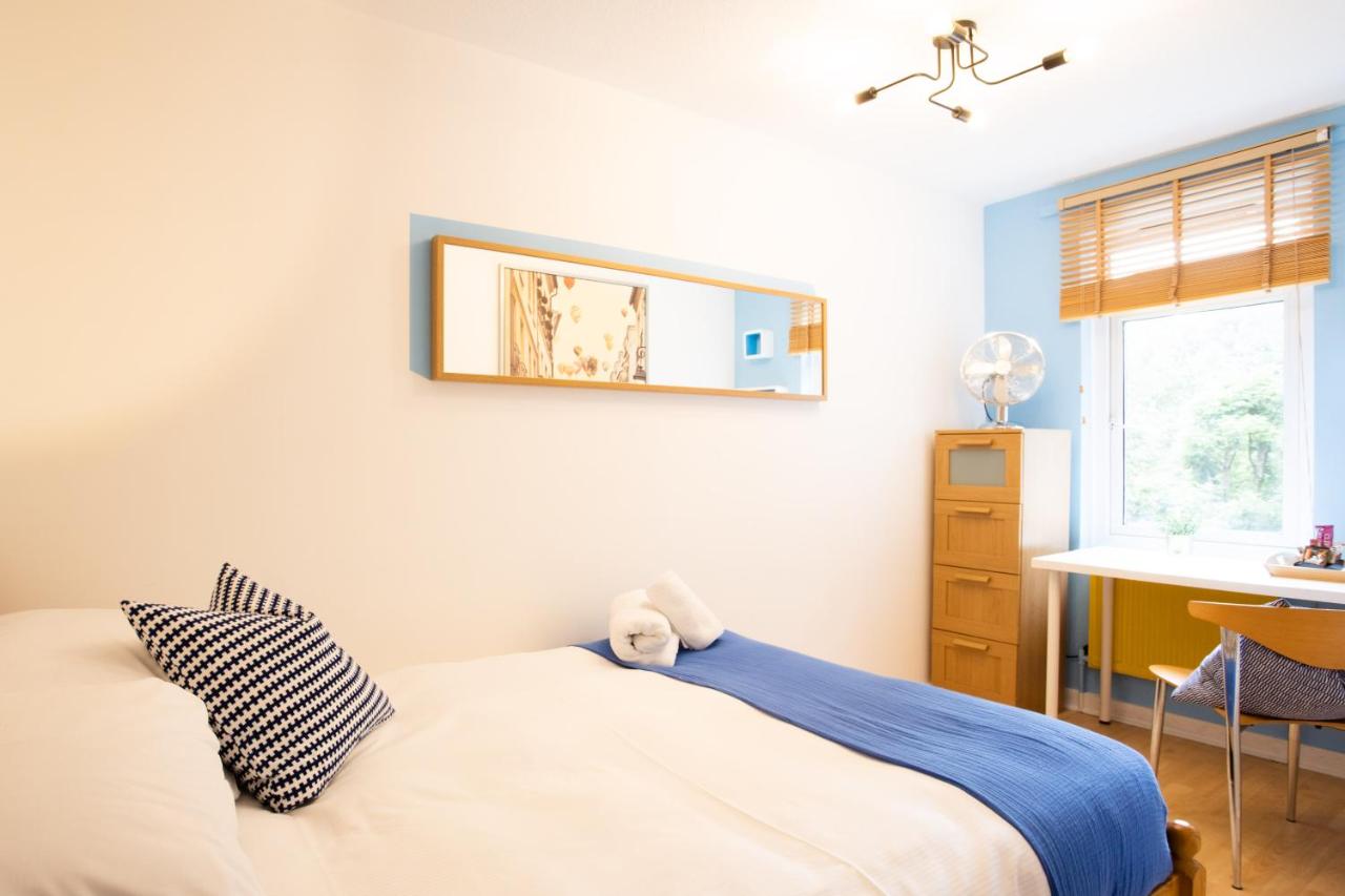 Standard Double Room with Shared Bathroom
