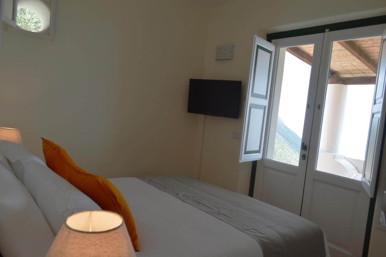 Suite con 1 Camera da Letto e Vista Mare 