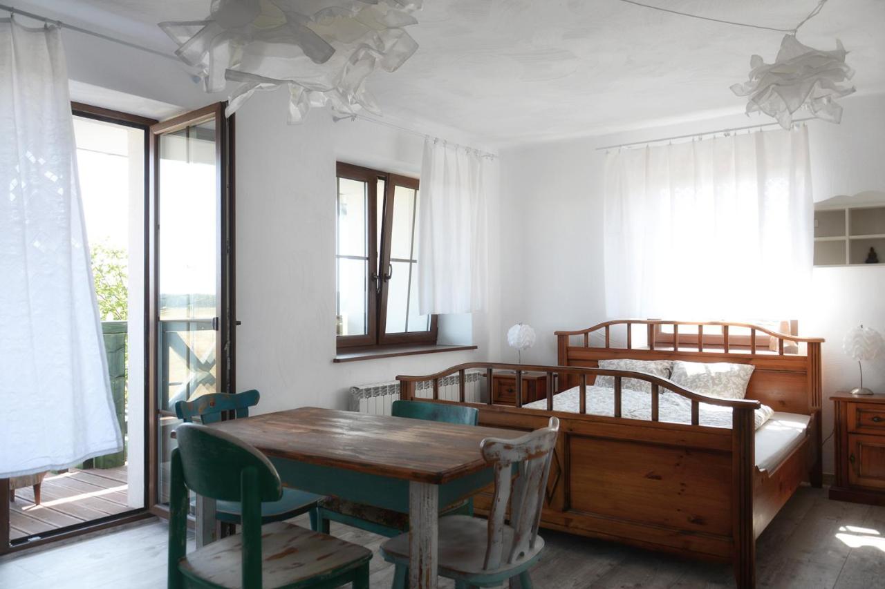 Camera Familiare con Bagno Privato