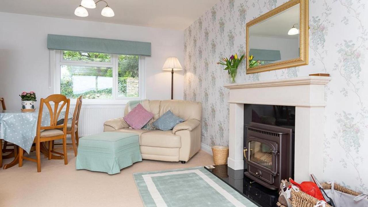 Bwthyn Tan Dderwen - B&B Llangelynin