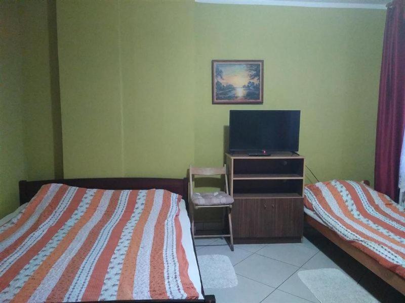 Habitación Familiar con baño privado