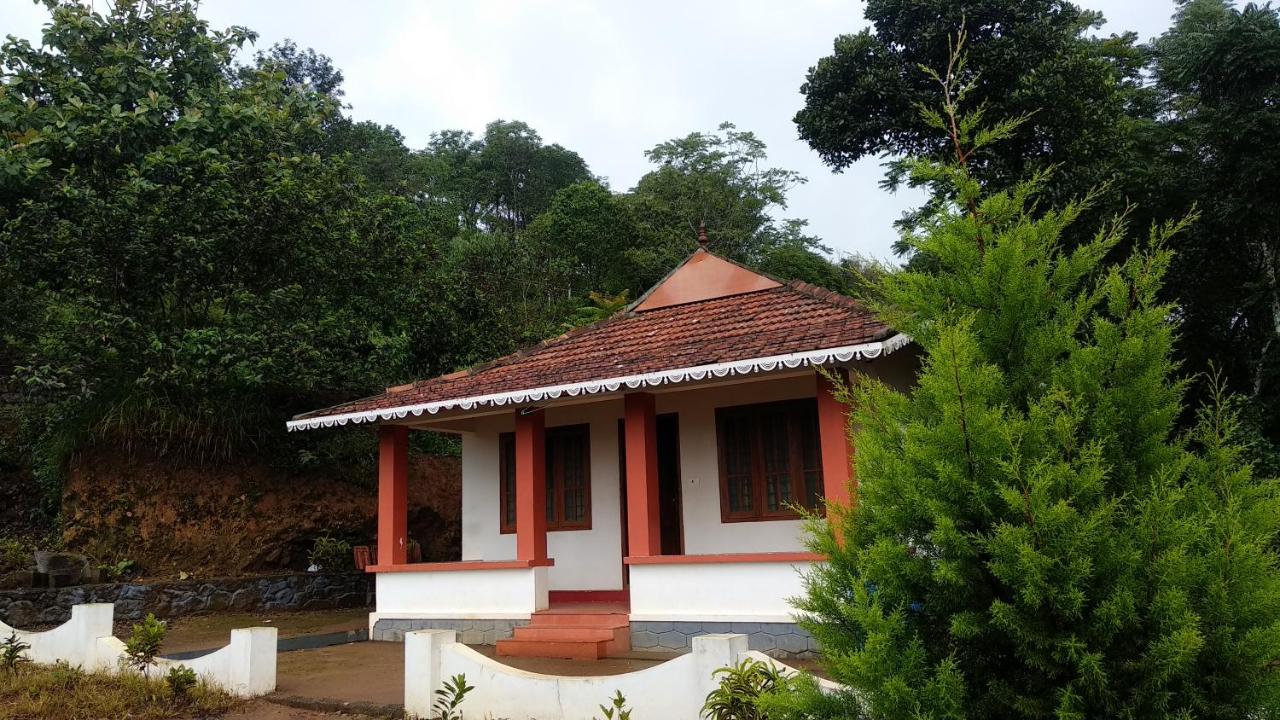 Verdant Vagamon Cottage - Bed and Breakfast Vagamon