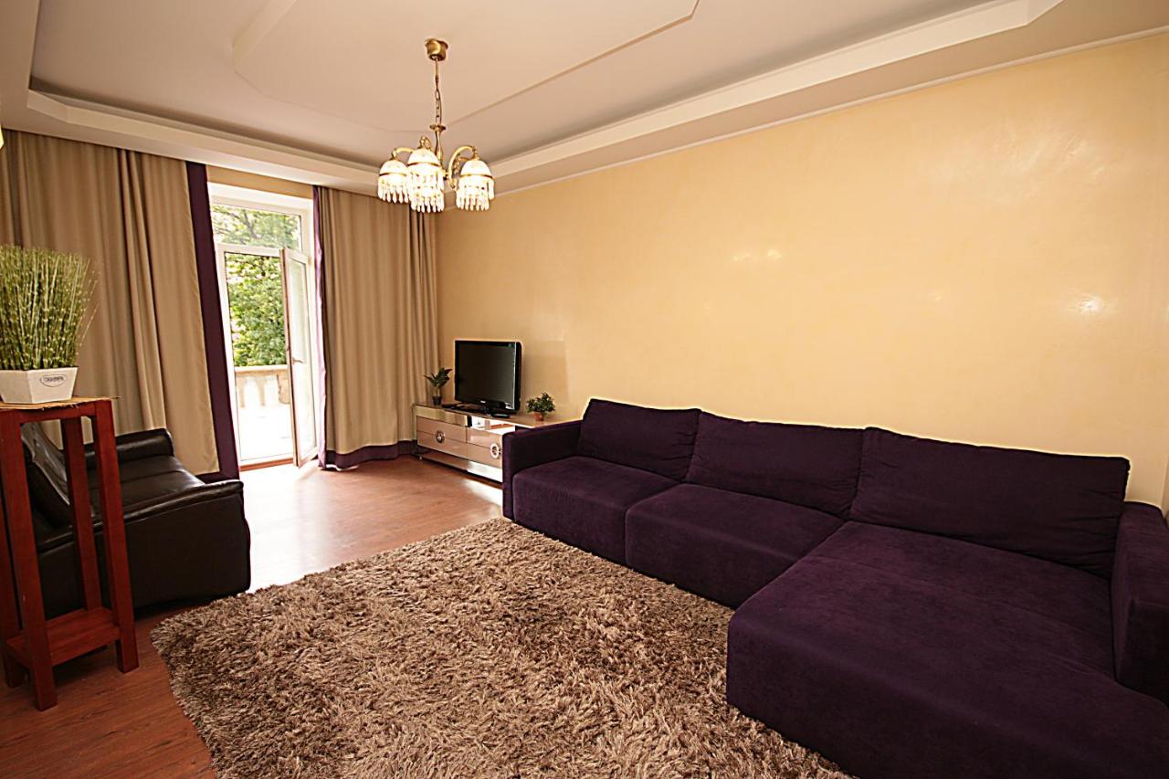 Two-bedroom apartment with terrace - 13 Kreshchatyk str.