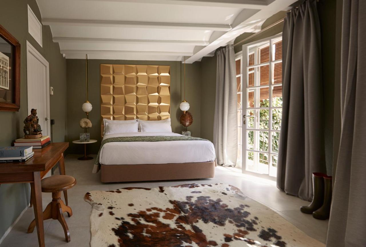 Double Room with Pool View
