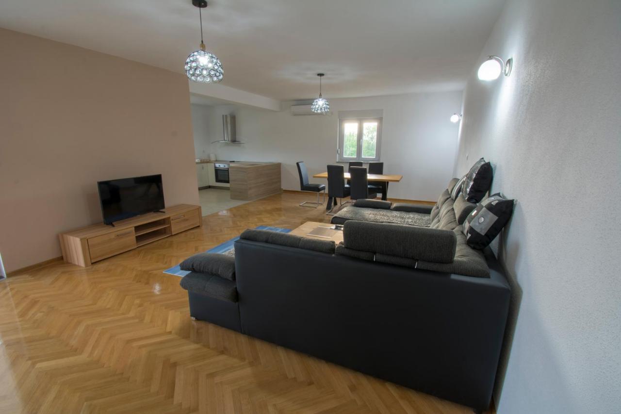 Apartman Vitina - B&B