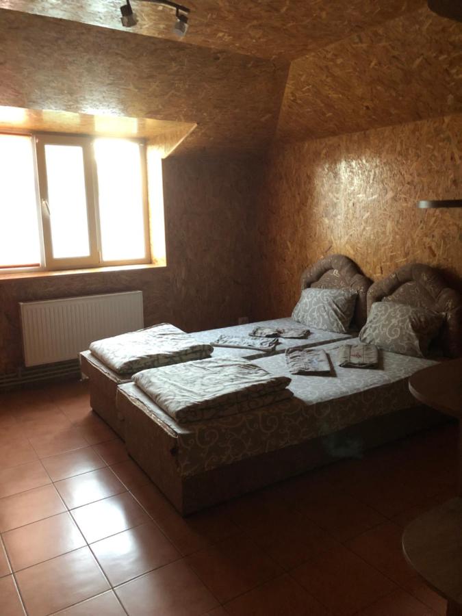 B&B Vilkhy - Кафе-бар «у Дідуся» - Bed and Breakfast Vilkhy