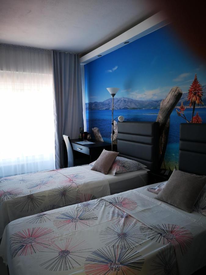 Deluxe Twin Room with Sea View