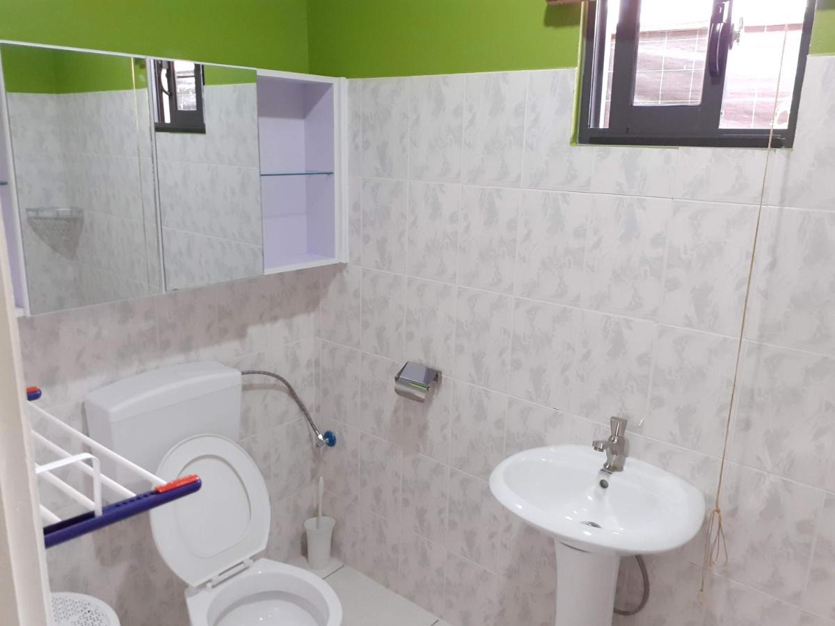 Apartment with Pool View 