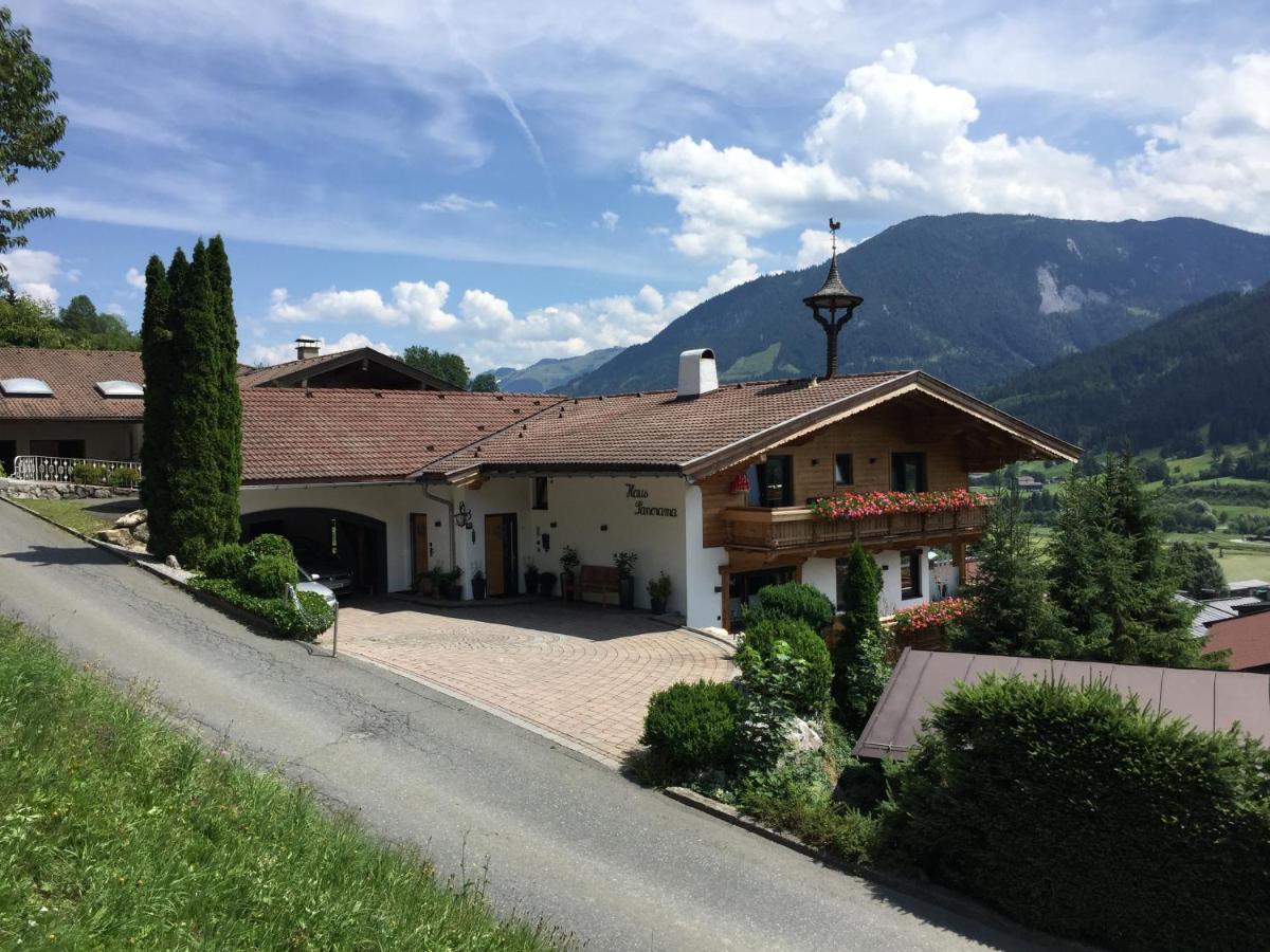 B&B Brixen im Thale - Haus Panorama - Bed and Breakfast Brixen im Thale