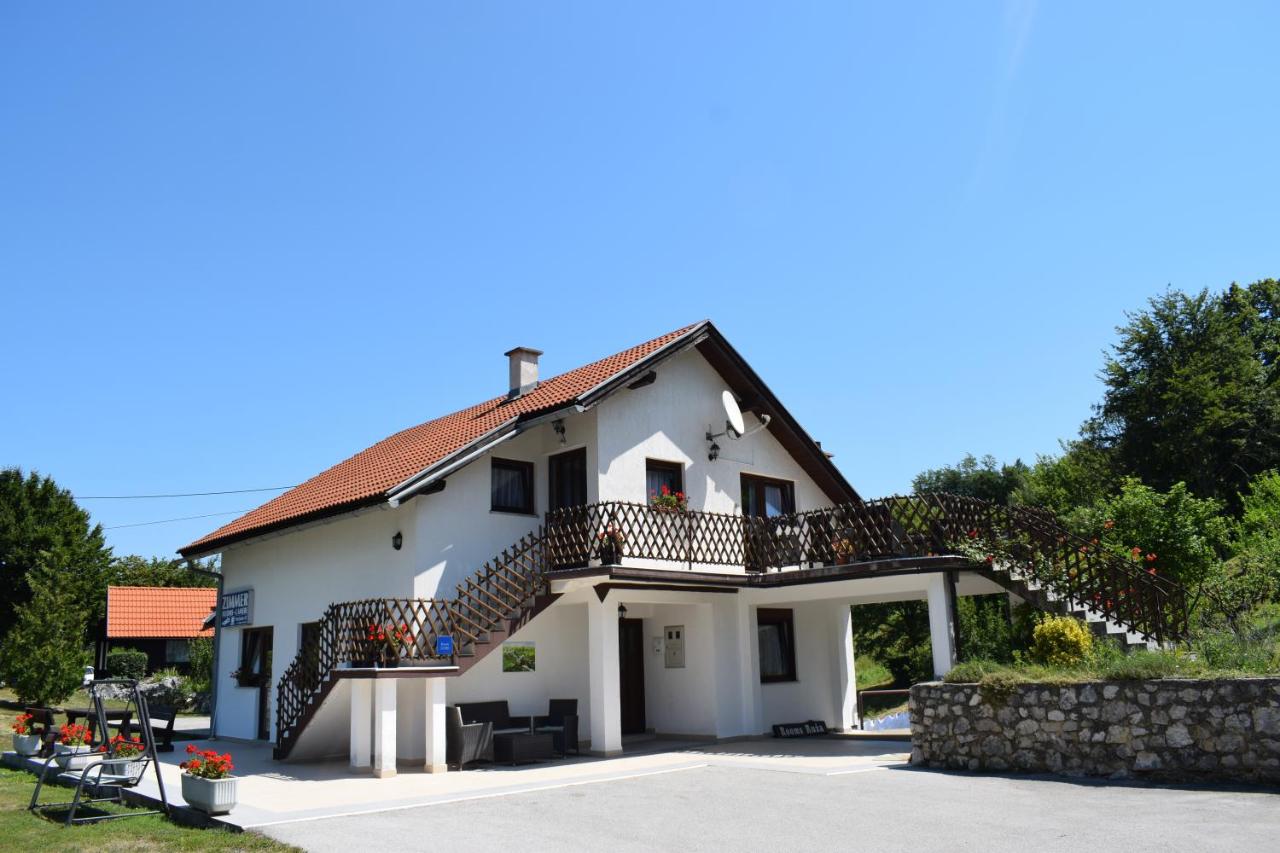 B&B Smoljanac - Rooms Ruza - Bed and Breakfast Smoljanac