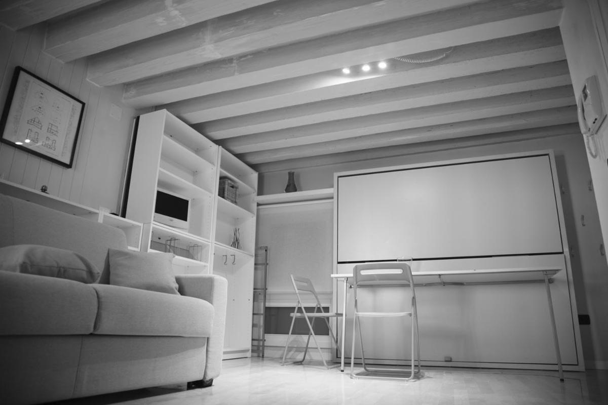 Piccola dimora in palazzo storico - B&B Venice