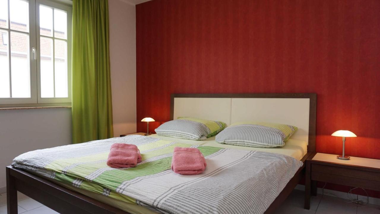 One-Bedroom Apartment with Balcony