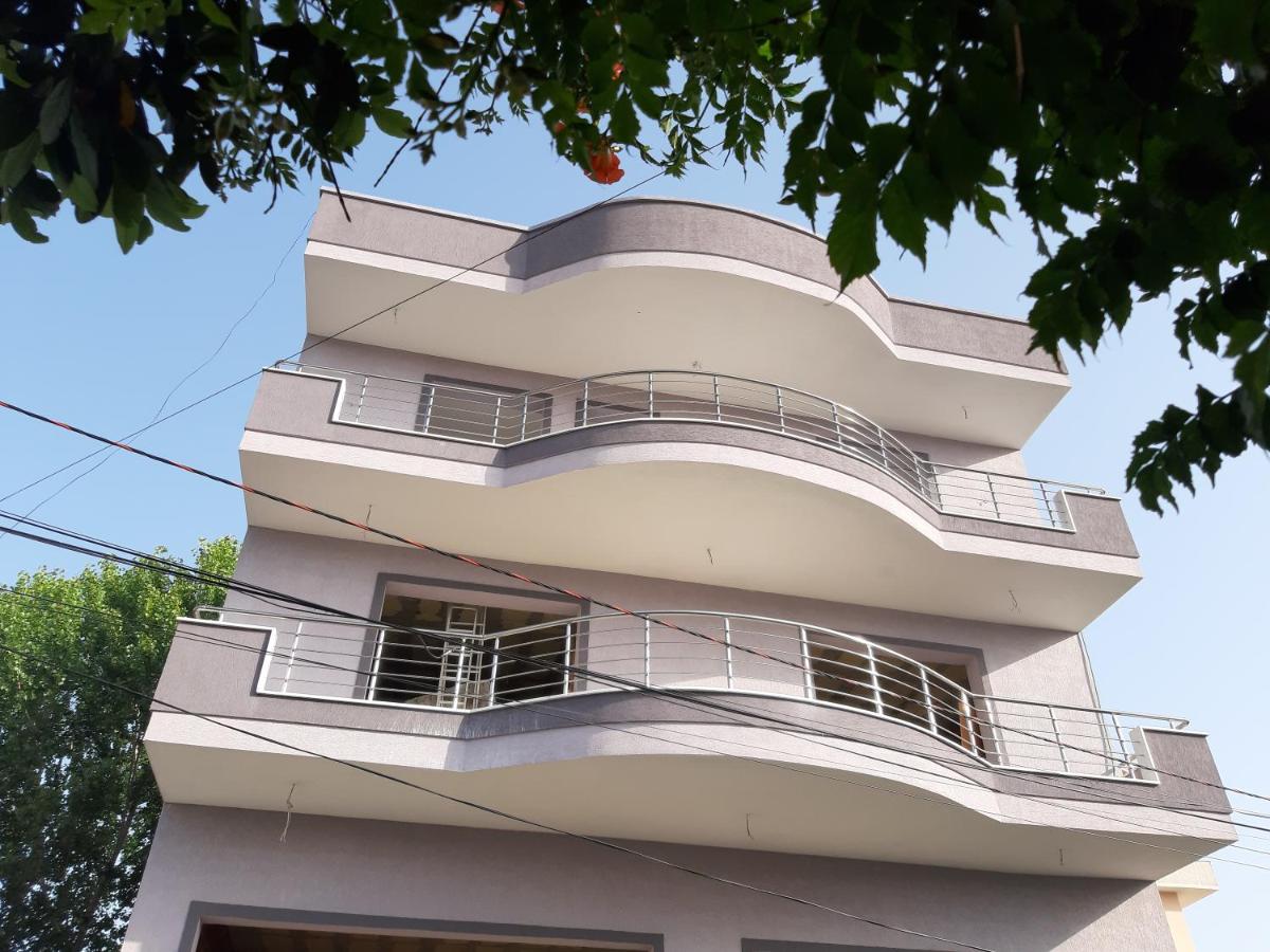 Guest House Pura - B&B